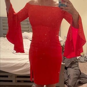 NEW Venus Off the Shoulder Dress - Size 4